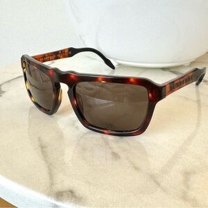 Burberry Sunglasses